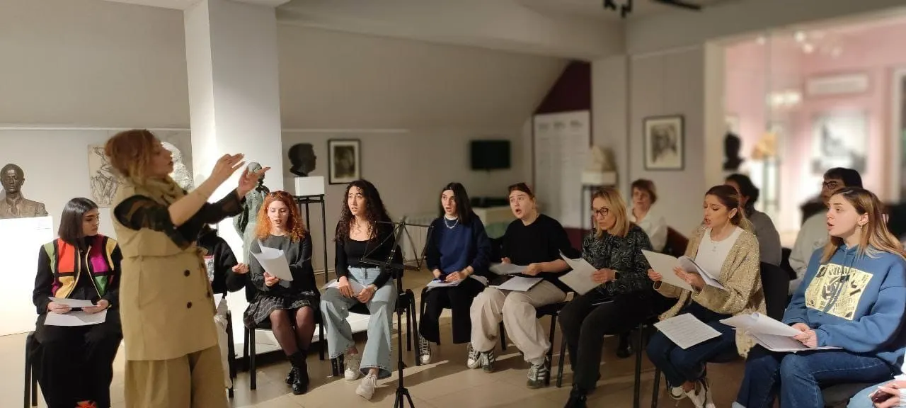 Yerevan Voices with conductor Hasmik Vardanyan